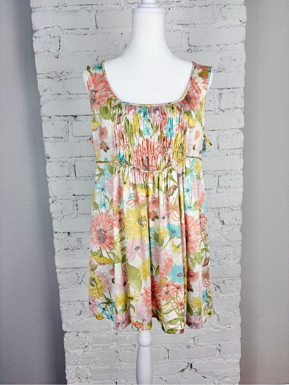 Vanity Fair VTG 70s Nylon Floral Butterfly Waist Tie Top Medium